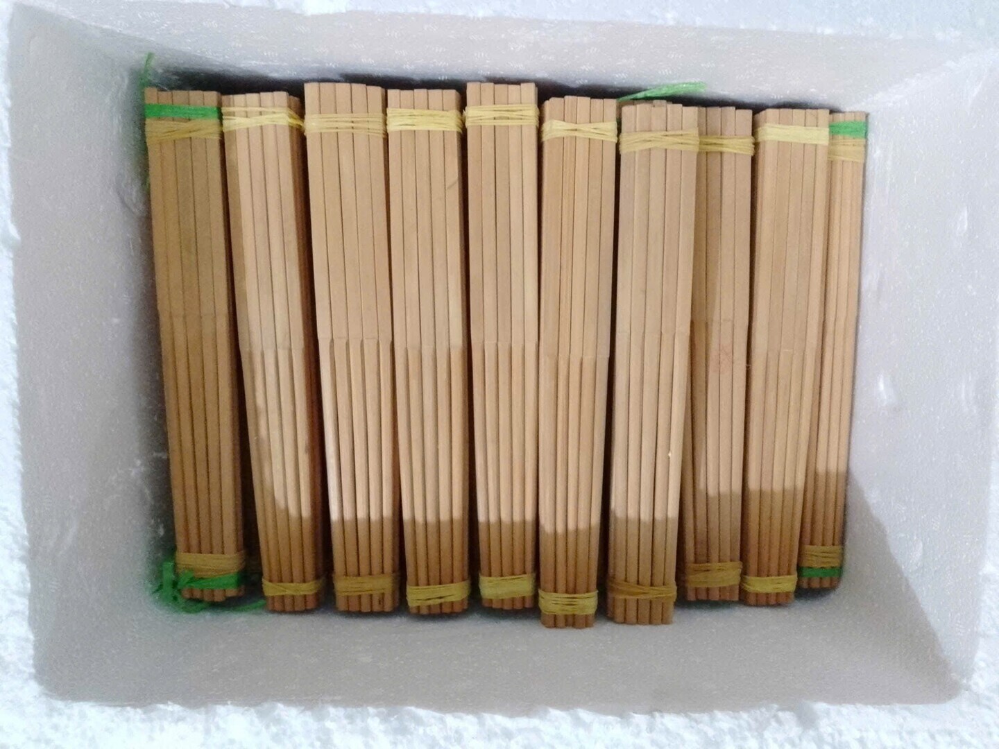 Banner giữa cửa hàng