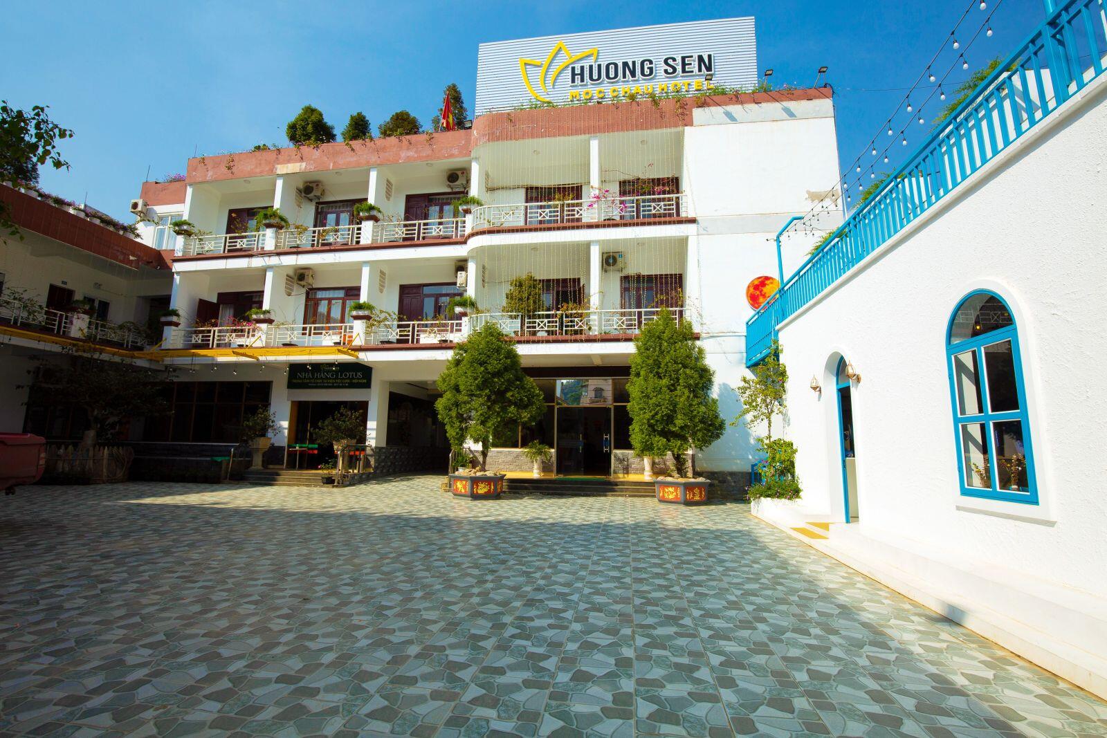 Khách sạn Hương Sen Mộc Châu