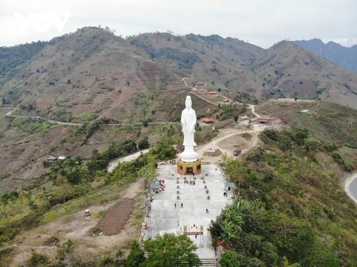 Son La exploits tourism potential in a synchronous and professional manner