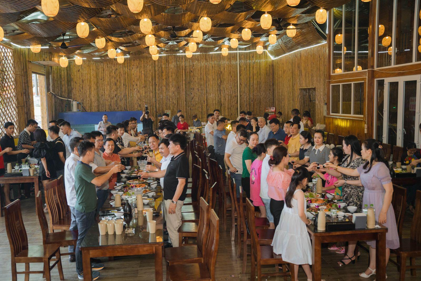 A Pao Restaurant