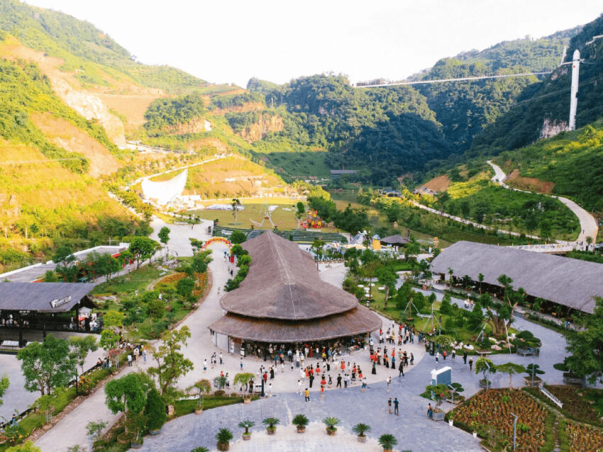 Mộc Châu island